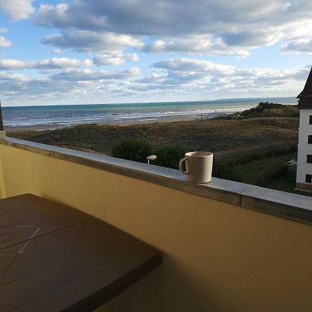 Bord De Plage, Thalasso Et Vue Mer ! Кабур Екстериор снимка